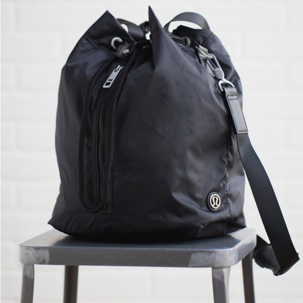 Lululemon Sweat To Street Hobo NWOT